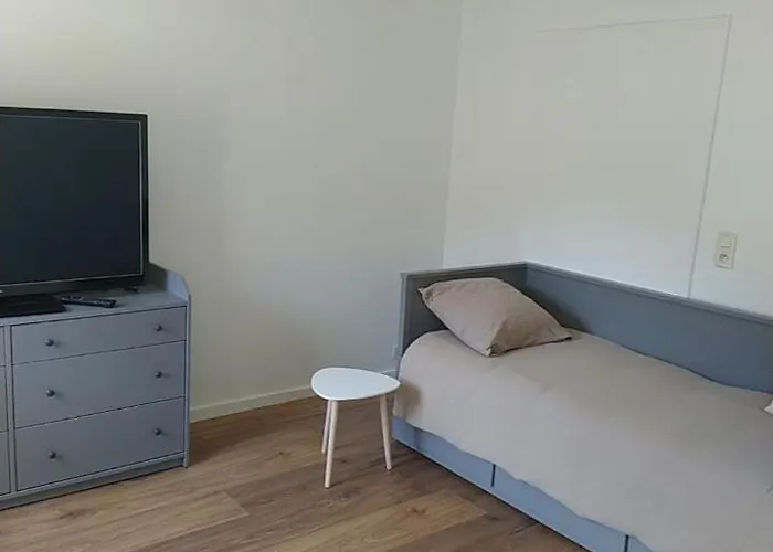 Apartment Du Rocher Du Faucon Le Renardeau 4 A 5 Personnes *