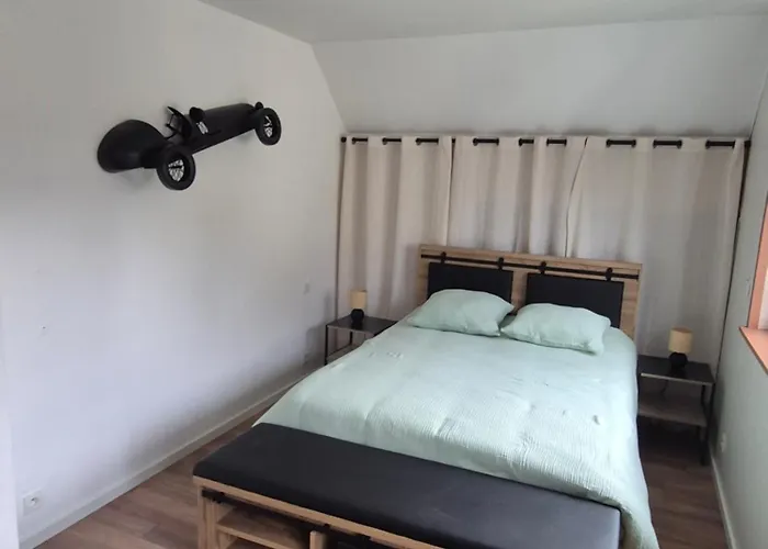 Du Rocher Du Faucon Le Renardeau 4 A 5 Personnes Apartment